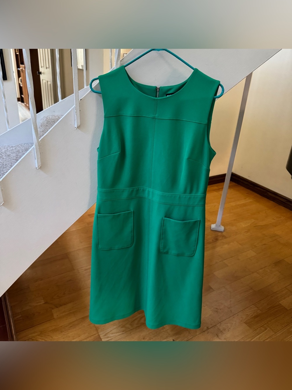 Karl Lagerfeld Paris Kelly Green Sleeveless Shift Dress with Pockets Size 12 - Picture 2 of 12